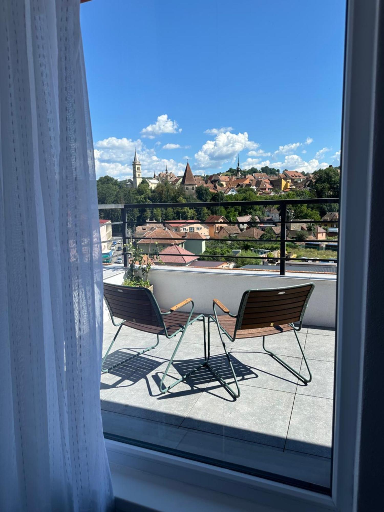 סיגישוארה Daisy Apartment 27 מראה חיצוני תמונה